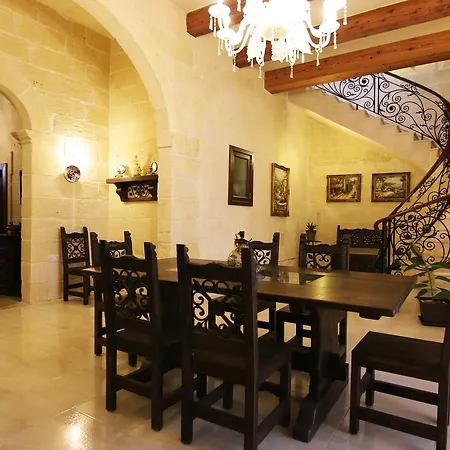 Bed & Breakfast Ad Hoc Xewkija