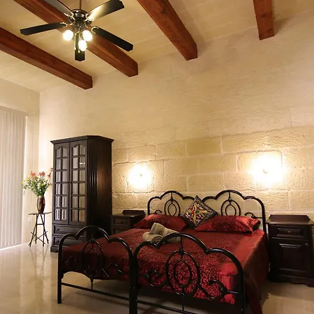 Bed & Breakfast Ad Hoc 3*