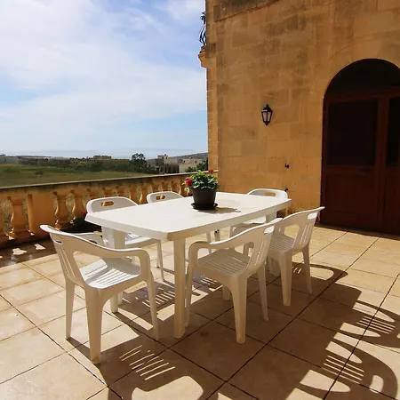 Bed & Breakfast Ad Hoc Xewkija
